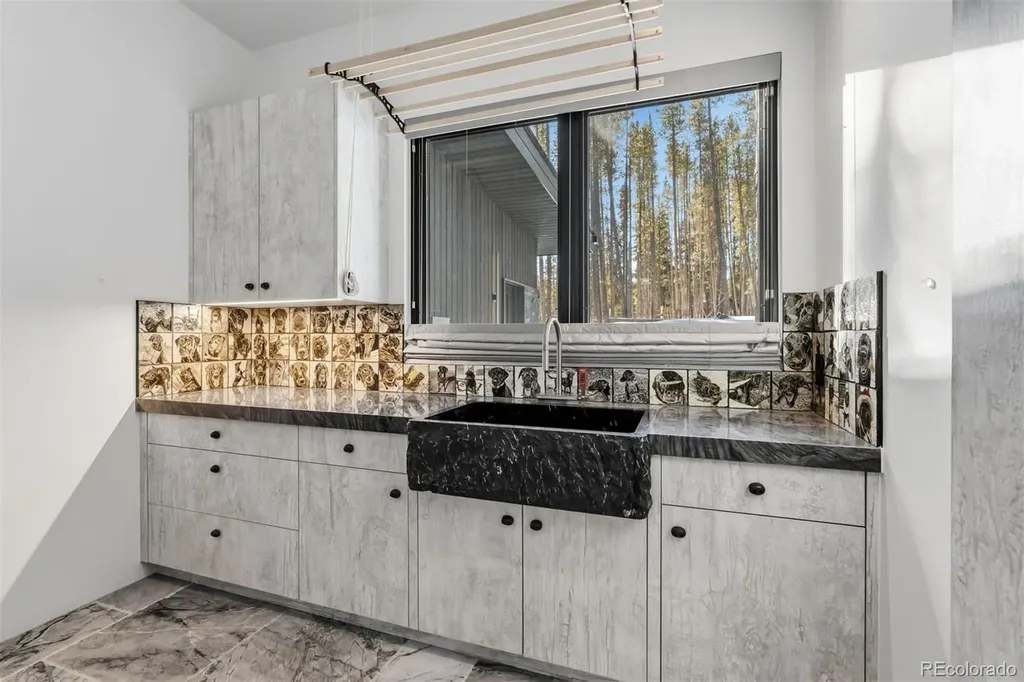 364 Gold King Way Breckenridge CO 80424