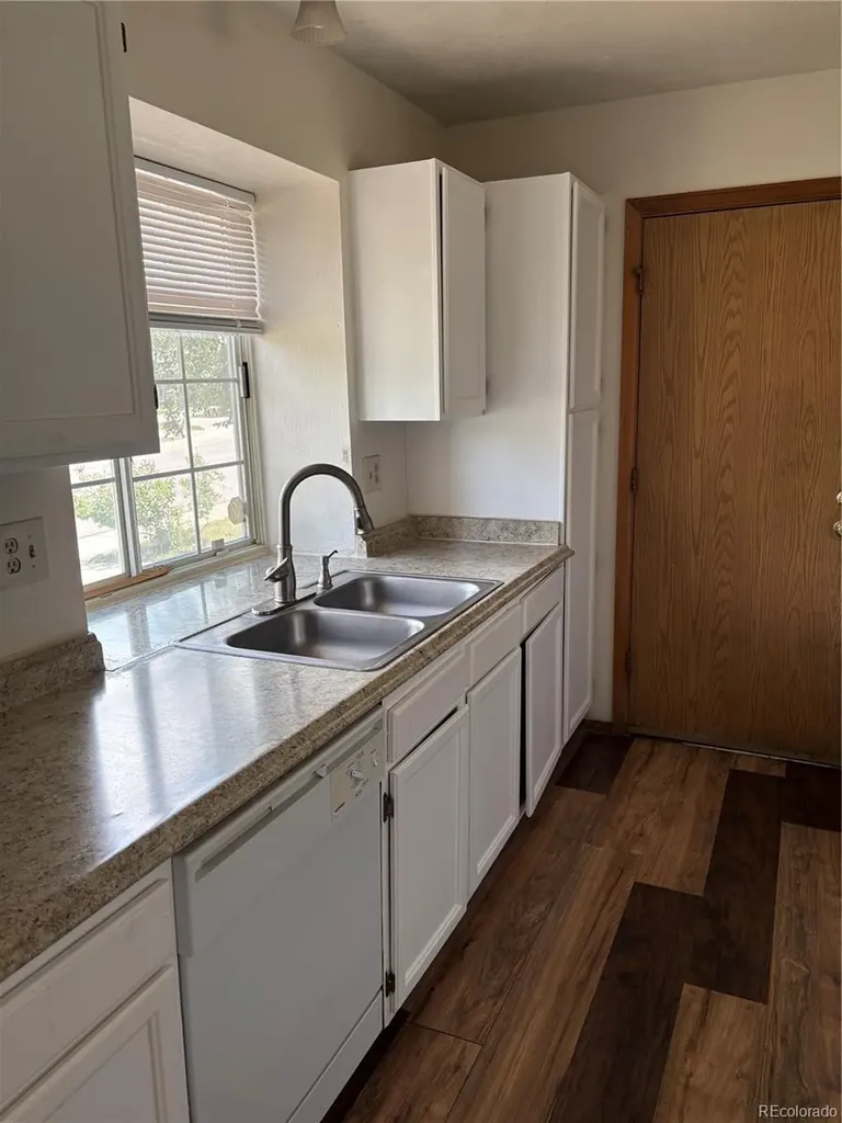 21124 E Powers Circle Centennial CO 80015