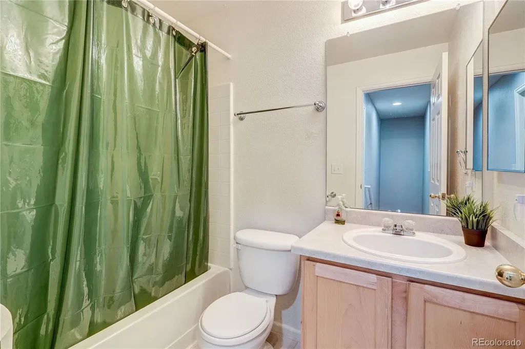 10701 Durango Place Longmont CO 80504