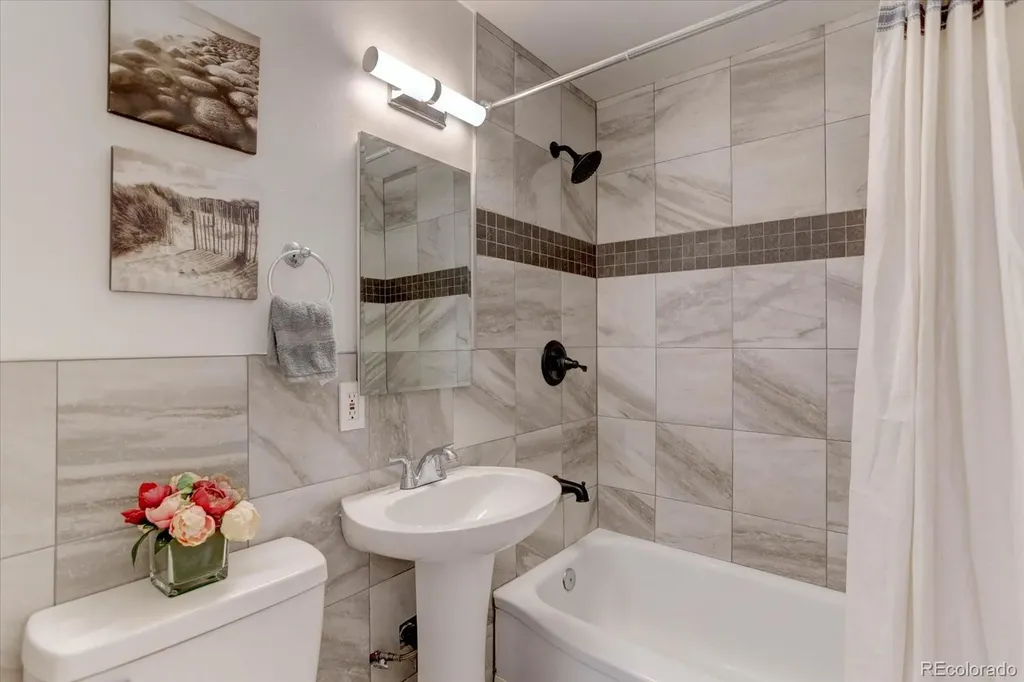 6940 W 55th Place Arvada CO 80002
