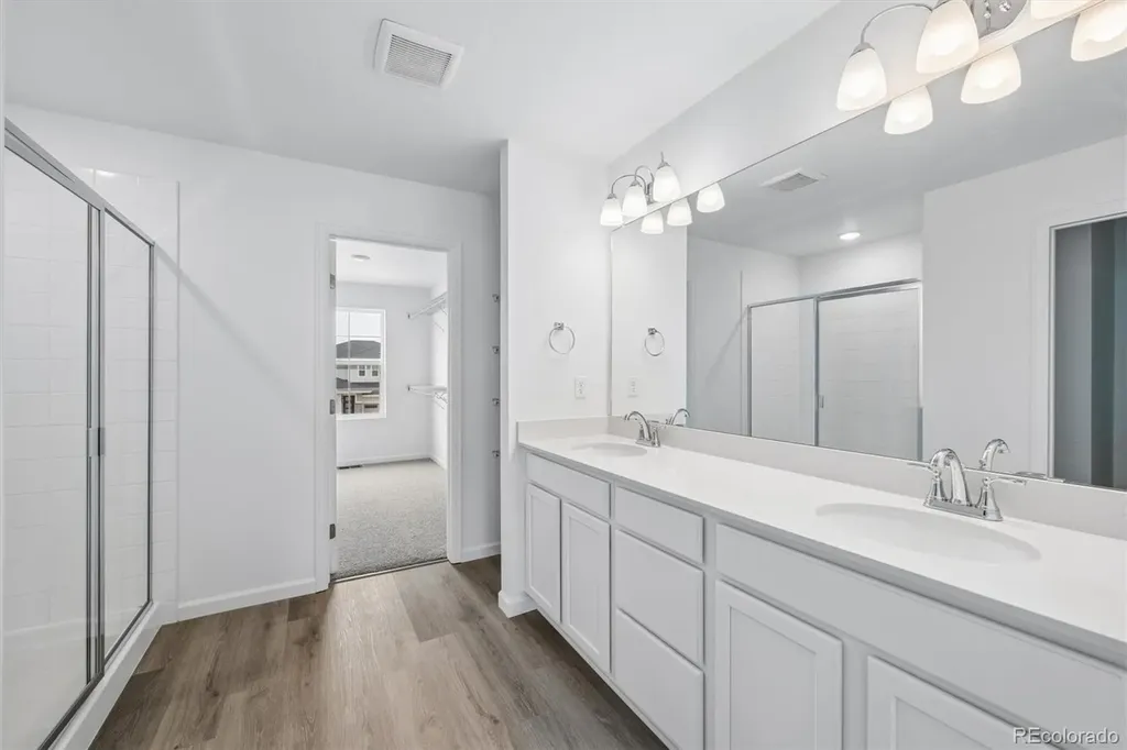 475 S Salida Street Aurora CO 80017