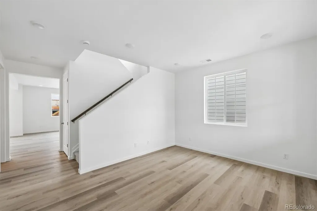 475 S Salida Street Aurora CO 80017