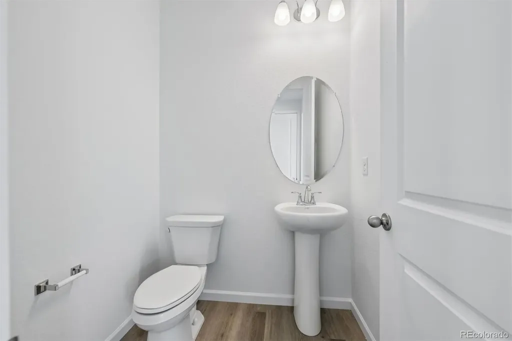 475 S Salida Street Aurora CO 80017
