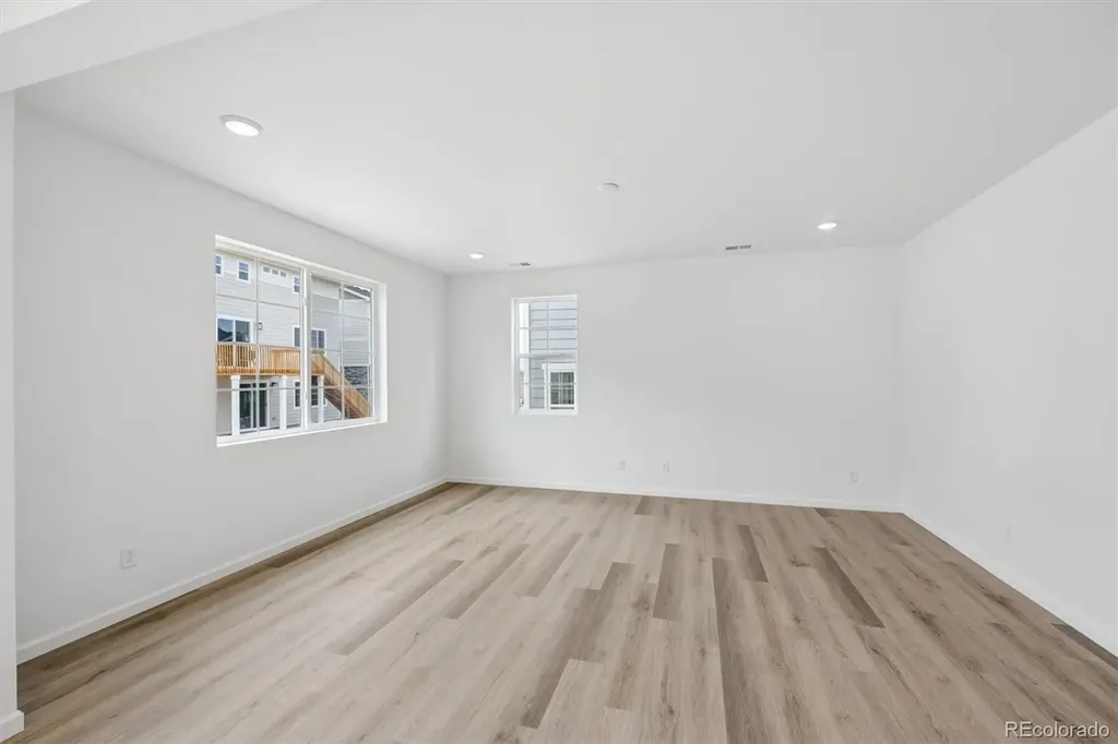 475 S Salida Street Aurora CO 80017