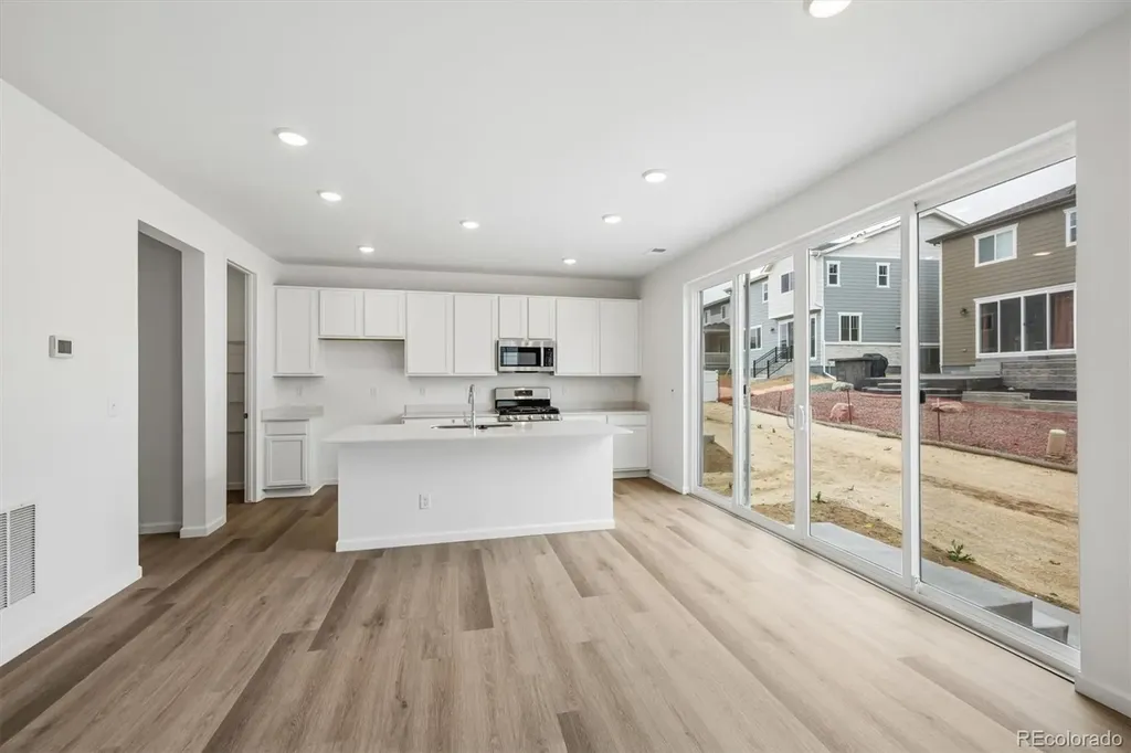 475 S Salida Street Aurora CO 80017
