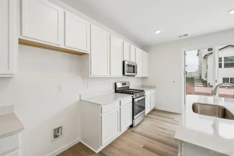 475 S Salida Street Aurora CO 80017