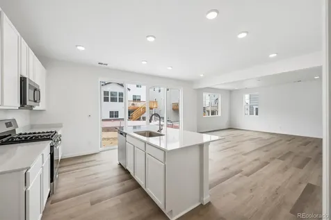 475 S Salida Street Aurora CO 80017