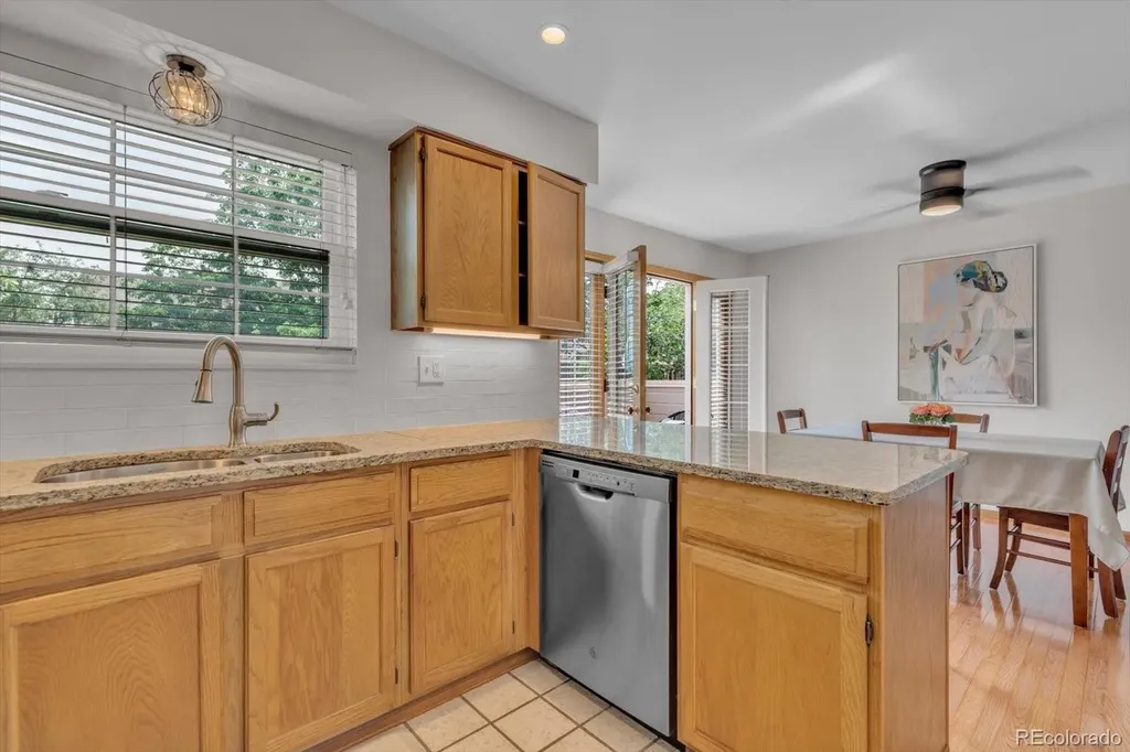 1818 S Quebec Way Denver CO 80231