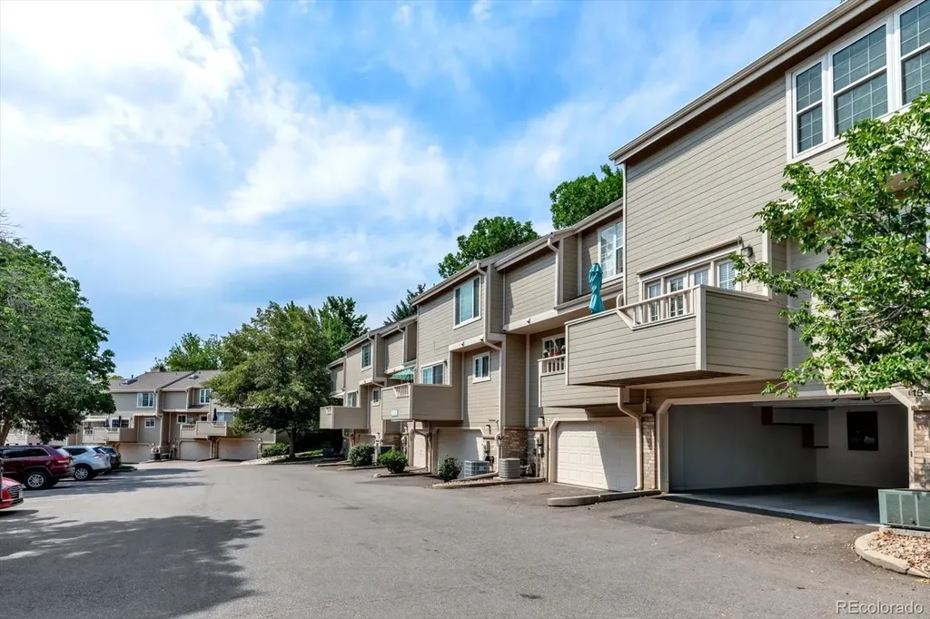 1818 S Quebec Way Denver CO 80231