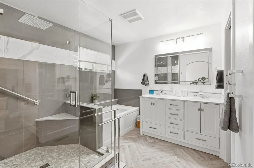 5257 S Bahama Circle Centennial CO 80015