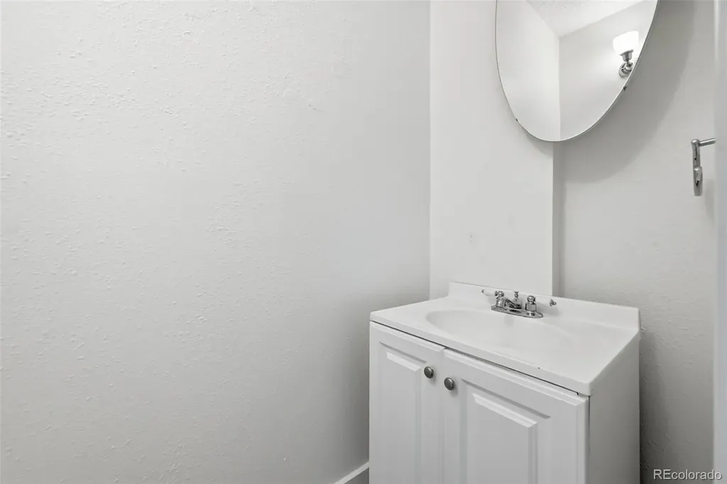 3037 N Gilpin Street Denver CO 80205