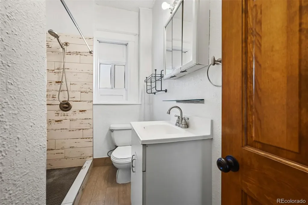 3037 N Gilpin Street Denver CO 80205