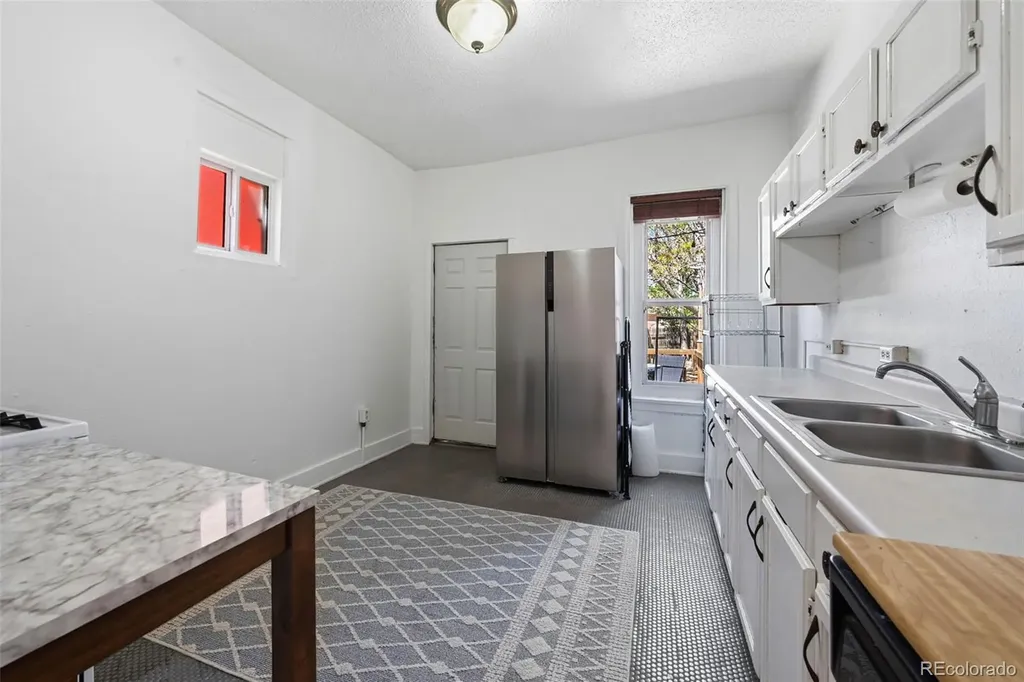 3037 N Gilpin Street Denver CO 80205