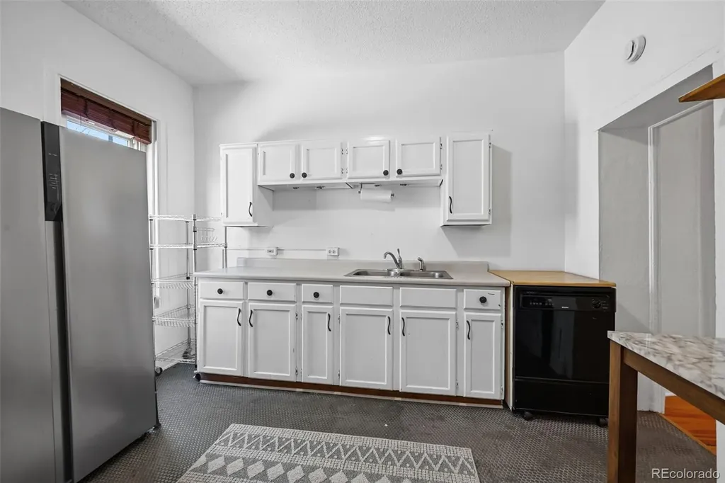 3037 N Gilpin Street Denver CO 80205