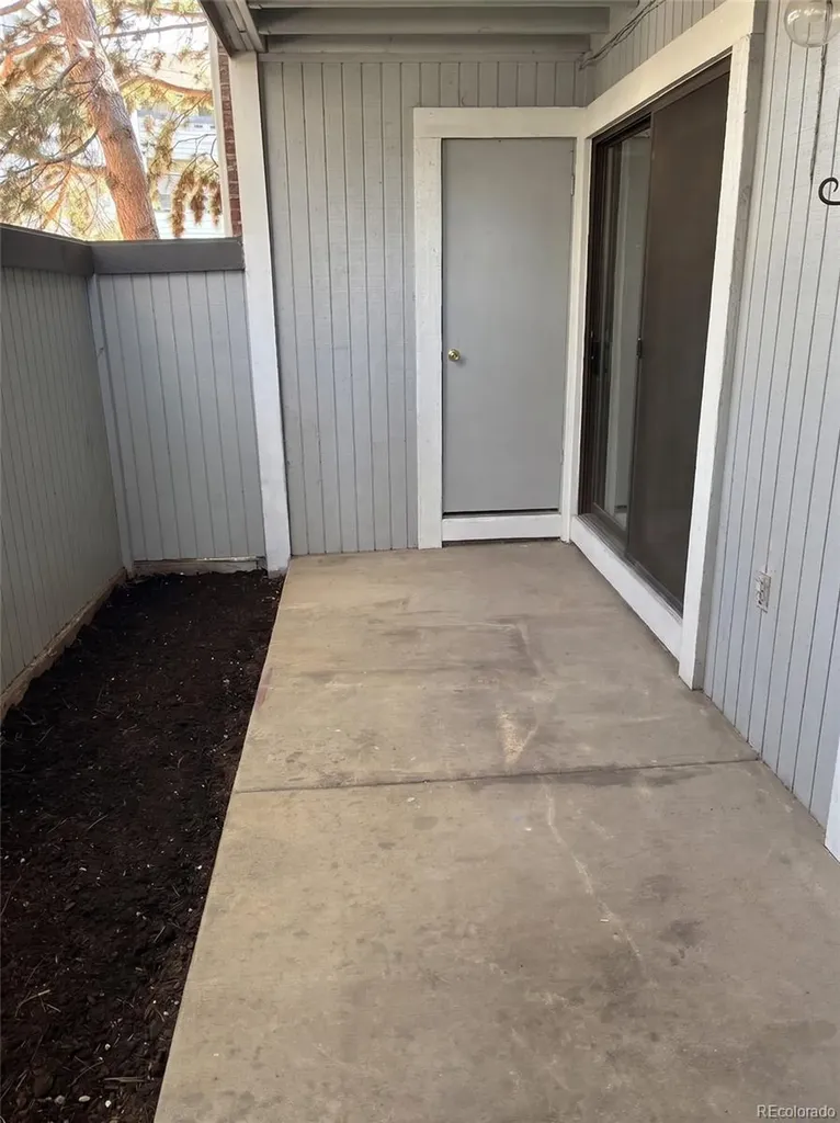 14438 E 1st Drive Aurora CO 80011