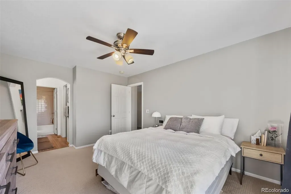 1381 S Cathay Court Aurora CO 80017