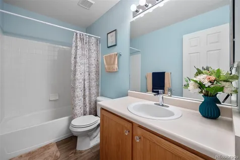 1381 S Cathay Court Aurora CO 80017