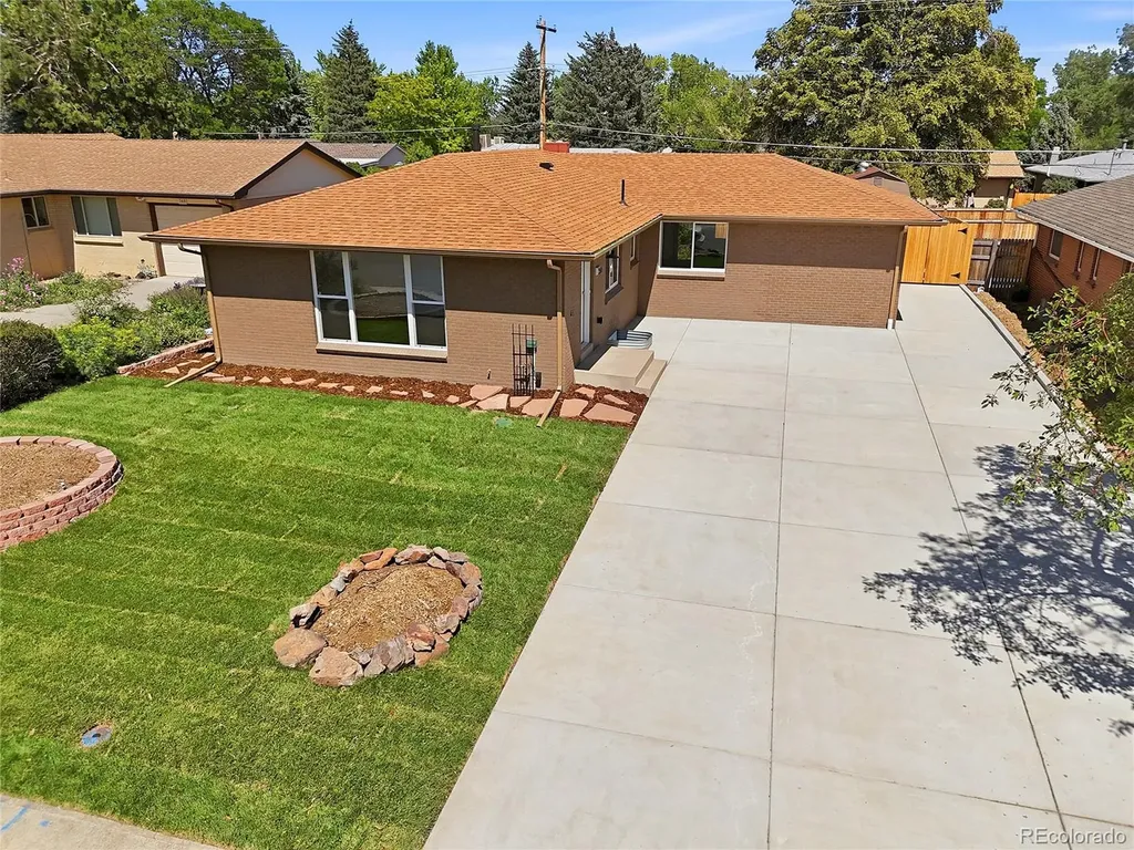 350 Jade Street Broomfield CO 80020