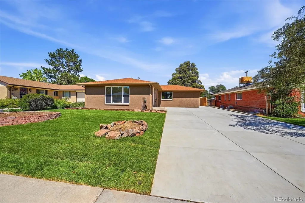 350 Jade Street Broomfield CO 80020