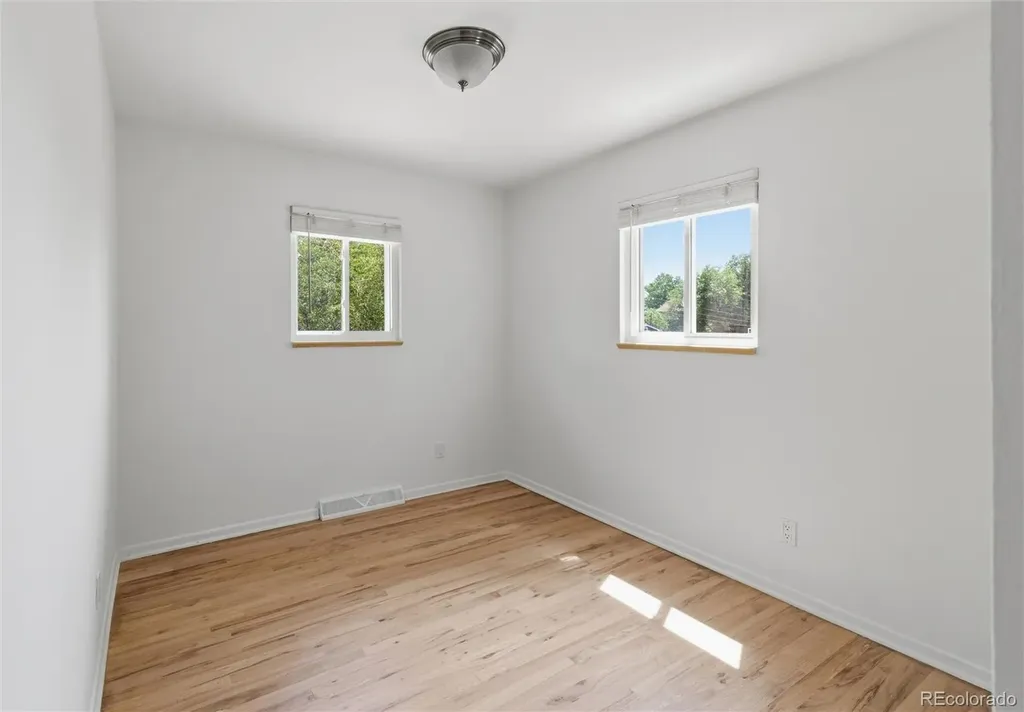 804 S Queen Way Lakewood CO 80226