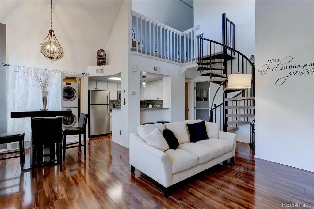 4943 S Carson Street Aurora CO 80015