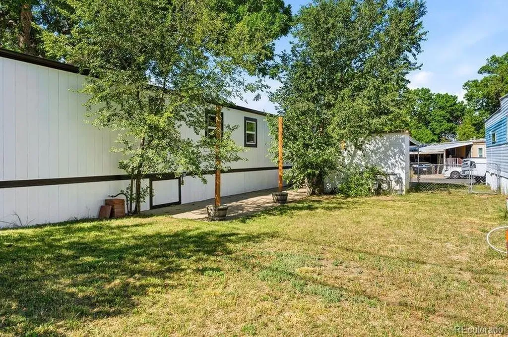 1600 Sable Boulevard Aurora CO 80011