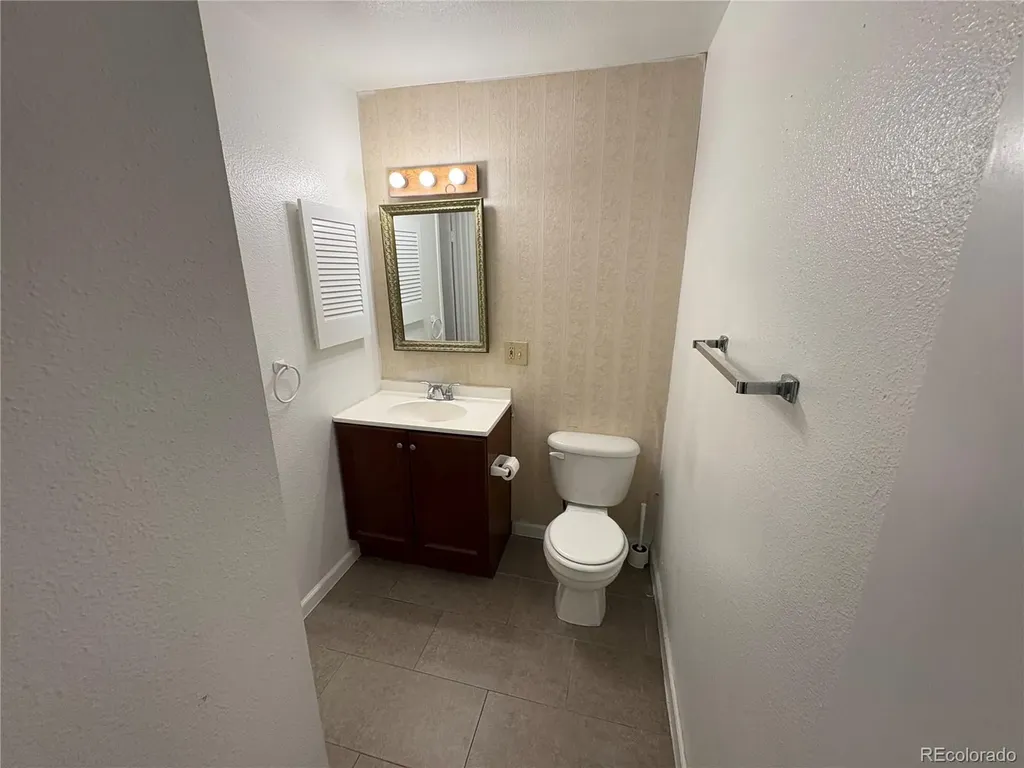 7375 E Quincy Avenue Denver CO 80237