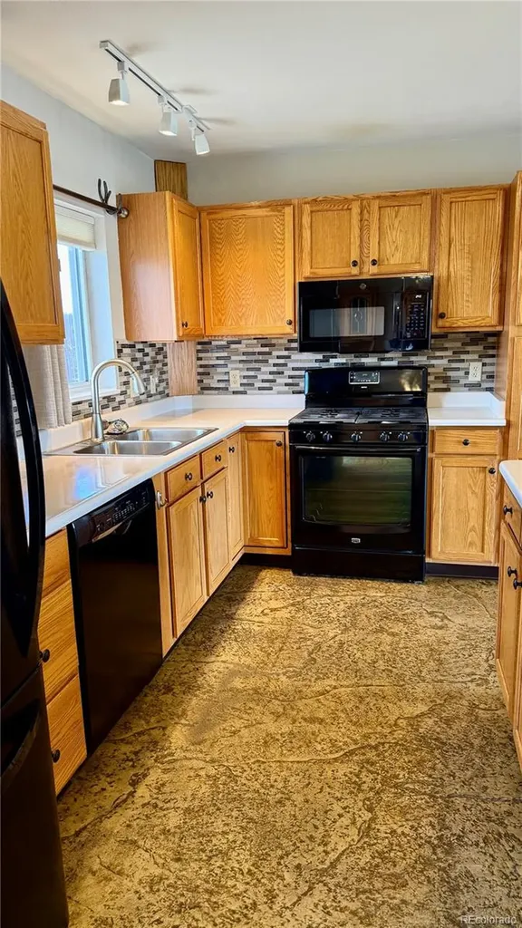445 County Road 660 Rye CO 81069