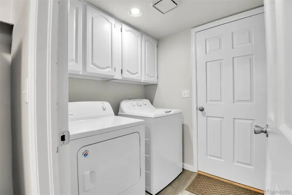 5283 Union Court Arvada CO 80002