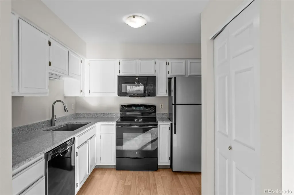 1383 W 88th Avenue Thornton CO 80260