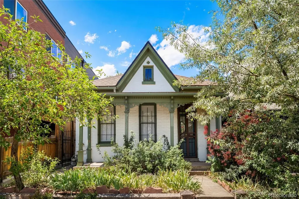 3415 Arapahoe Street Denver CO 80205