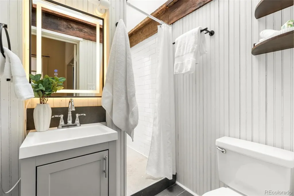 3415 Arapahoe Street Denver CO 80205