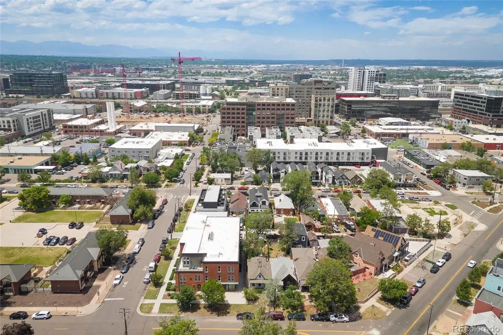 3415 Arapahoe Street Denver CO 80205