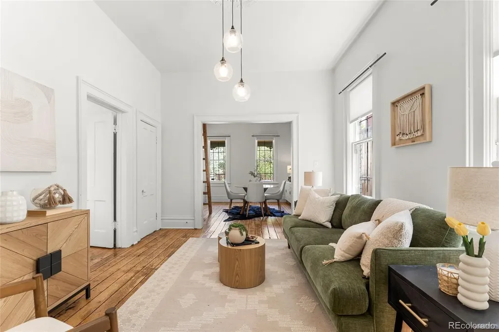 3415 Arapahoe Street Denver CO 80205