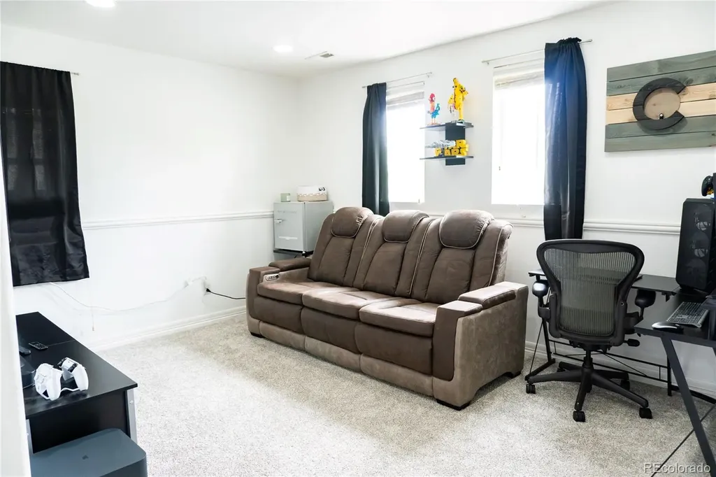 12713 E 105th Place Commerce City CO 80022