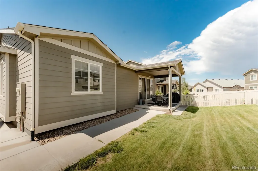 10582 Yosemite Street Henderson CO 80640