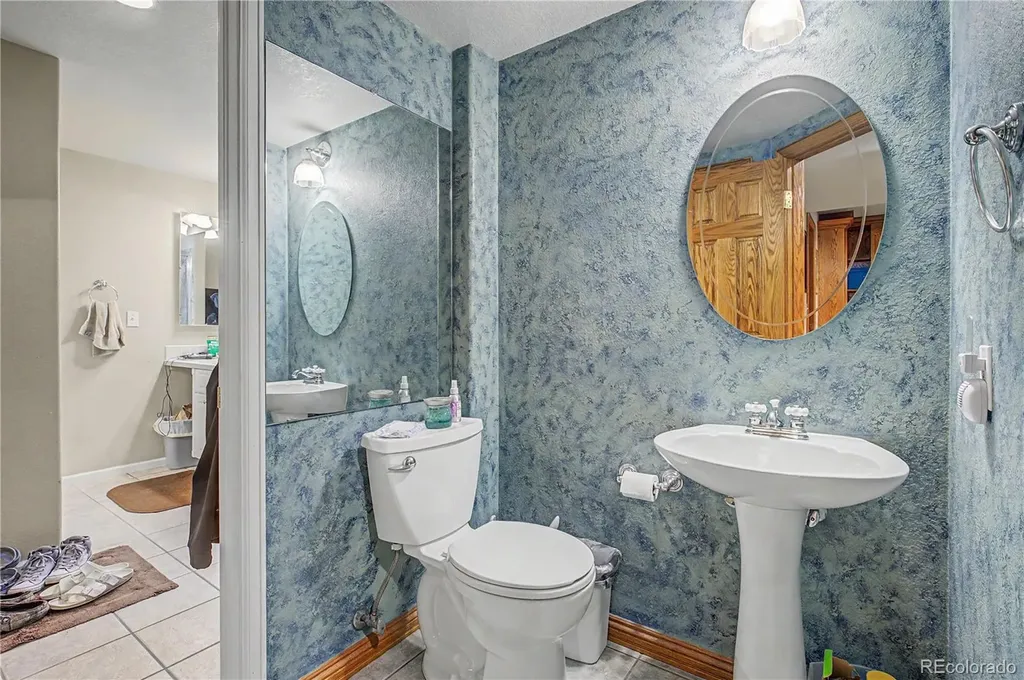 5807 W 81st Place Arvada CO 80003