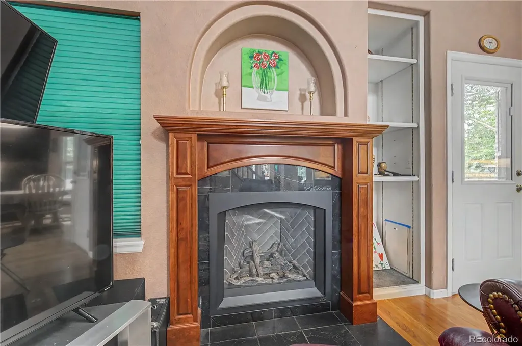 5807 W 81st Place Arvada CO 80003