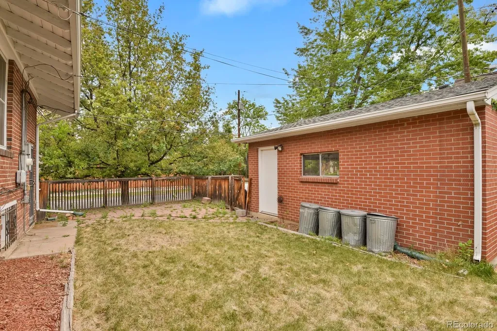1890 Cherry Street Denver CO 80220
