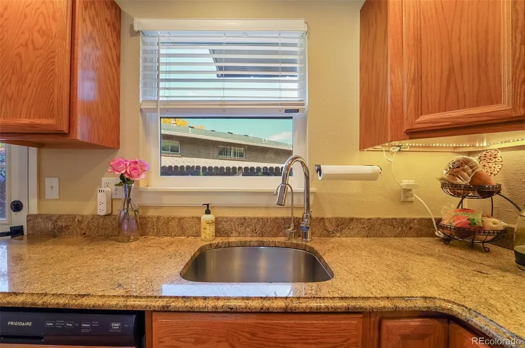 5809 S Pearl Street Centennial CO 80121