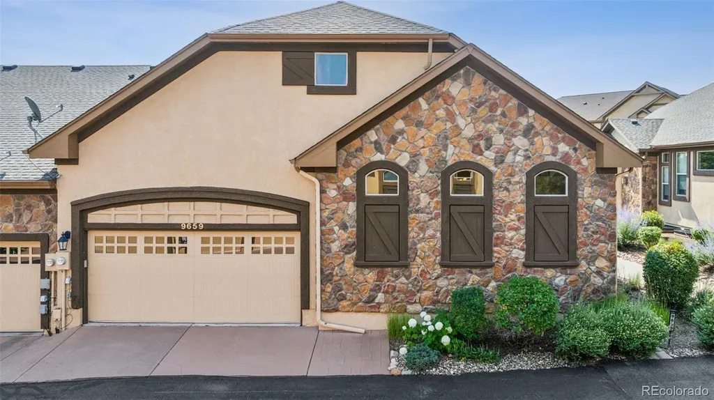 9659 Carriage Creek Point Colorado Springs CO 80920