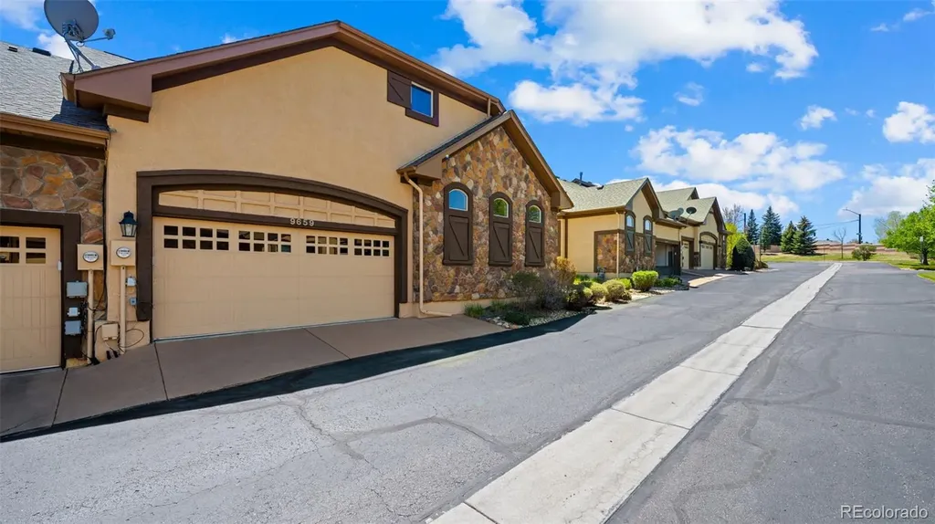 9659 Carriage Creek Point Colorado Springs CO 80920
