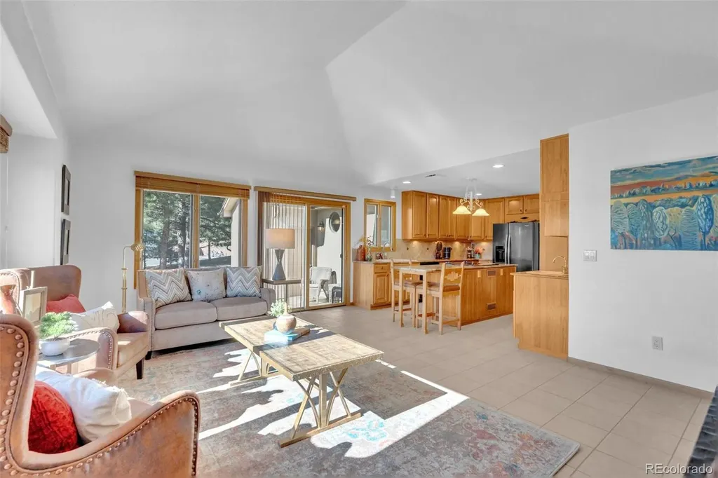8332 Bannock Road Larkspur CO 80118