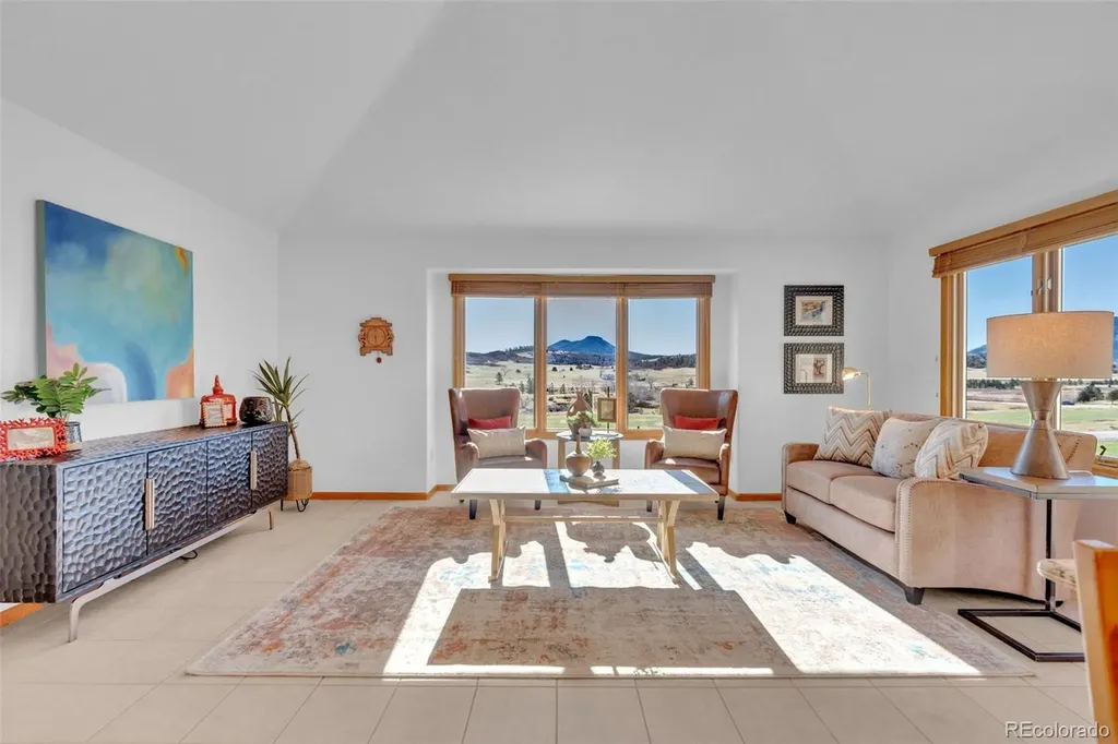 8332 Bannock Road Larkspur CO 80118