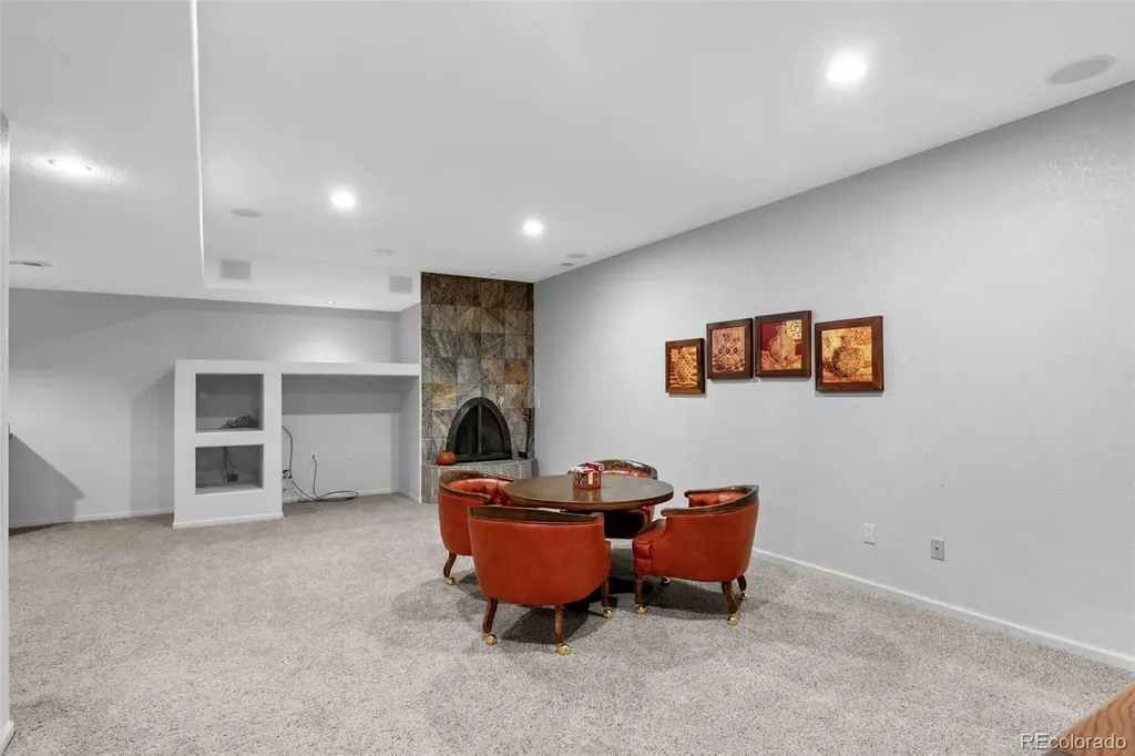 8332 Bannock Road Larkspur CO 80118