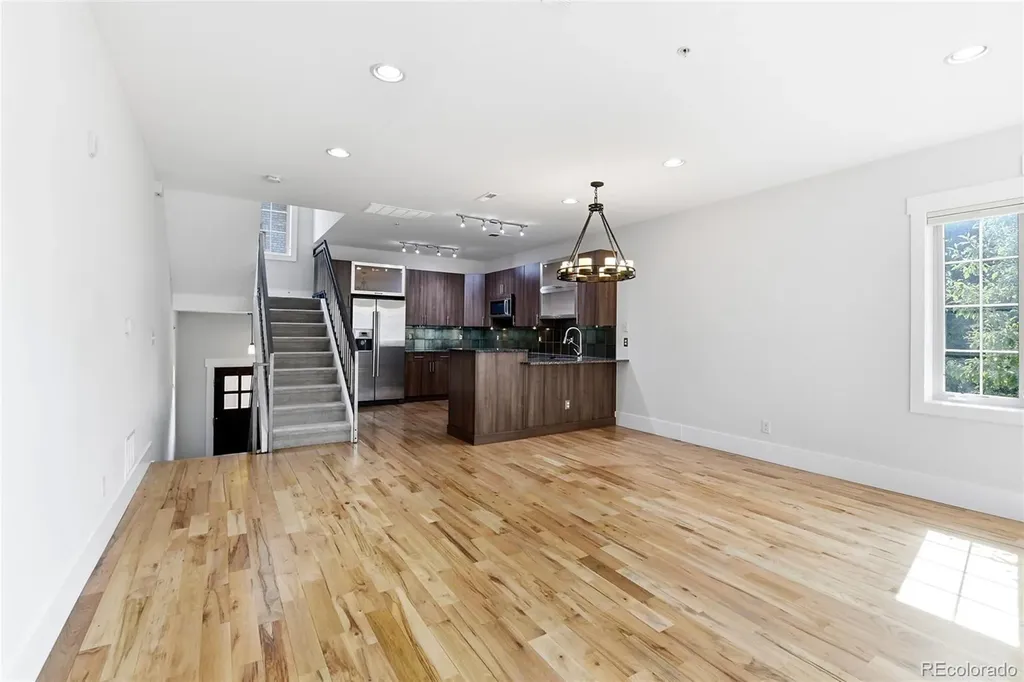 936 S Pearl Street Denver CO 80209