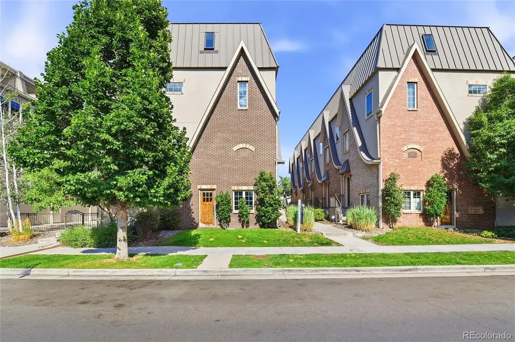 936 S Pearl Street Denver CO 80209