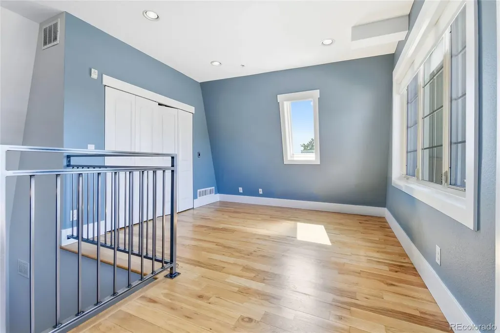 936 S Pearl Street Denver CO 80209