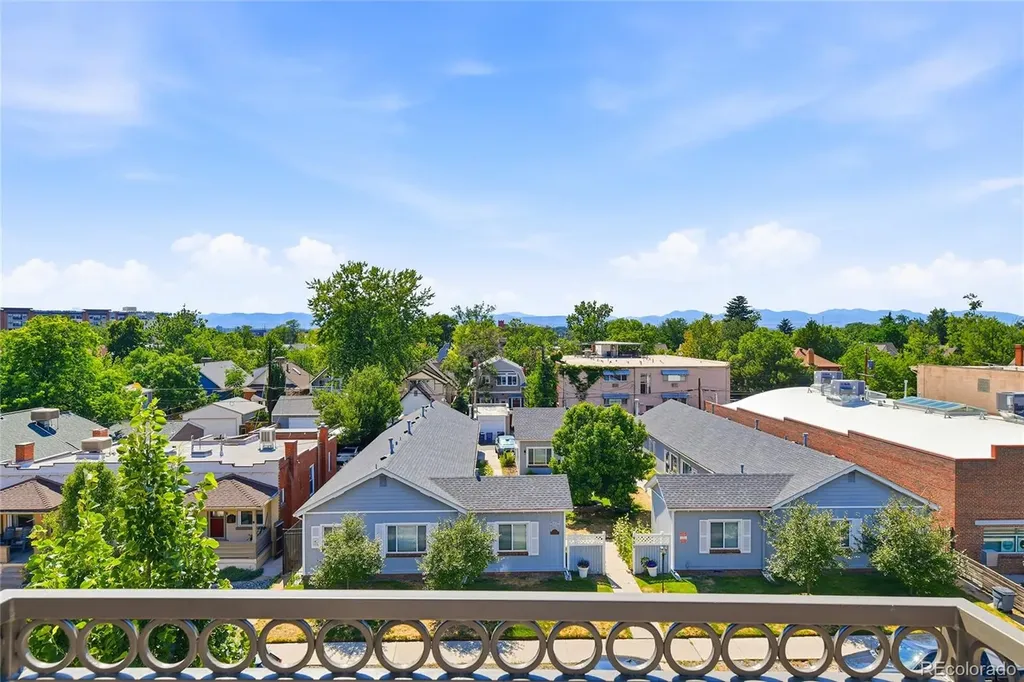 936 S Pearl Street Denver CO 80209