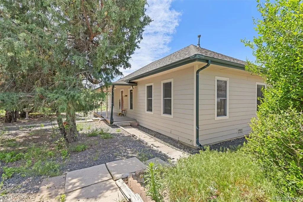1299 Pine Ridge Street Elizabeth CO 80107